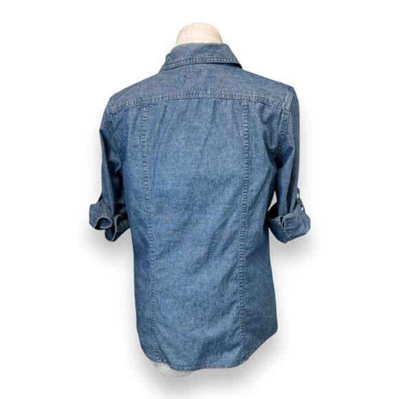 Croft & Barrow Medium Denim Button-Up Shirt 100% Cotton Blue Long Sleeve - Picture 3 of 8